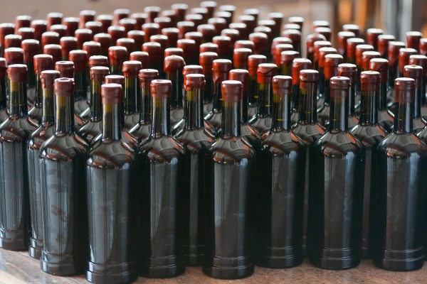 В первом квартале этого года из Грузии было экспортировано 17,3 миллиона литров вина в 51 страну мира