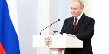 ვლადიმერ პუტინი აბას არაღჩის – ვხედავთ, როგორ მამაცურად და გმირულად იბრძვის ირანელი ხალხი დამოუკიდებლობისა და სუვერენიტეტისთვის