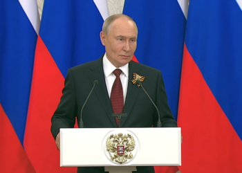 Путин поздравил ветеранов и народ Грузии с Днем Победы