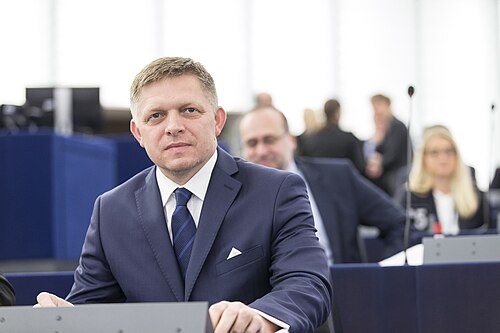 „თუ ყიდვა უნდათ, ჩვენგან იყიდონ“ – რობერტ ფიცომ უკრაინის სამხედრო დახმარებაზე უარი თქვა